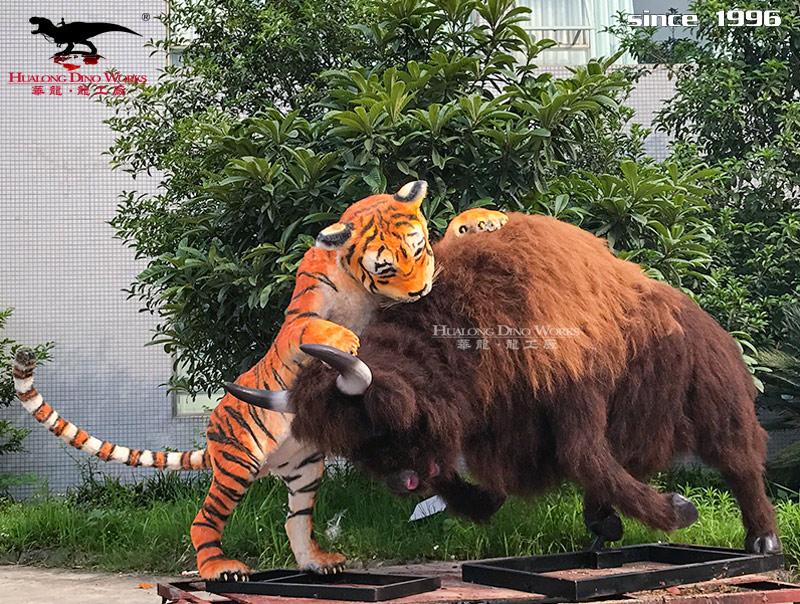 華龍科技 節慶日仿真動物展